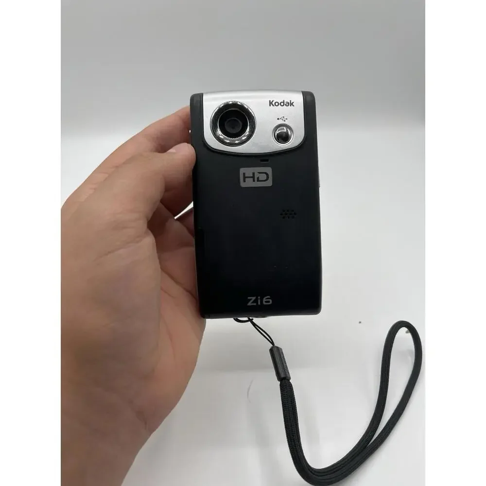 Kodak Zi6 128 MB Pocket Camcorder - Black Open Box Untested